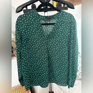 Banana Republic Dark Green Floral Blouse size small